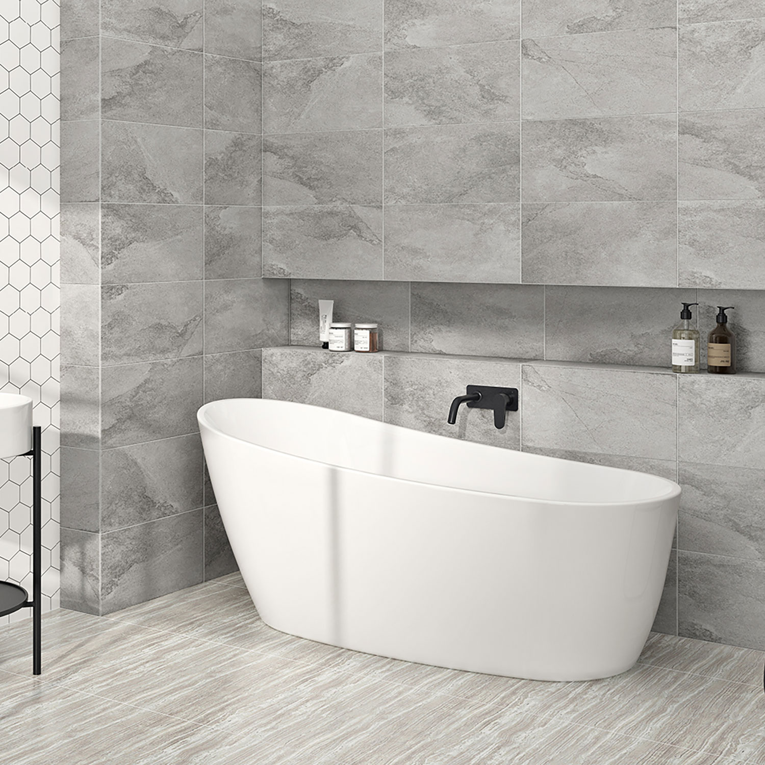 Freestanding bathtub, 59 1/2